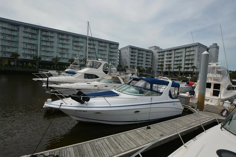 Slide: The Image of Chris-Craft 328 2001 - 7220375
