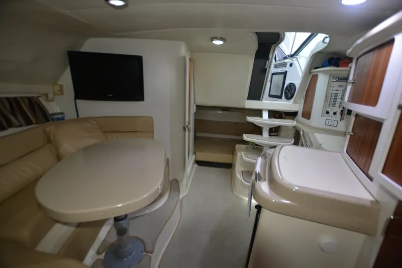Slide: The Image of Chris-Craft 328 2001 - 7220381