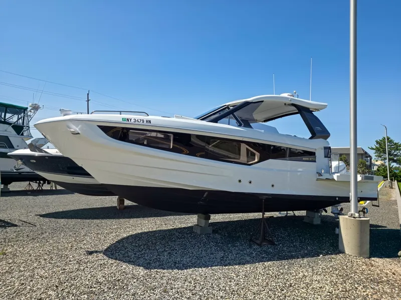 The Image of Galeon 325 GTO 2022 - 7142620