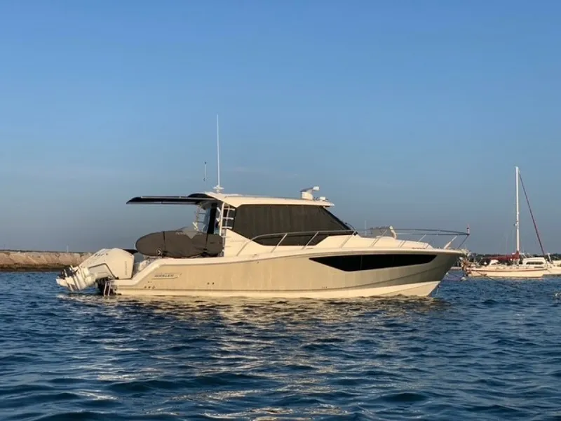 The Image of Boston Whaler 405 Conques 2021 - 7142660