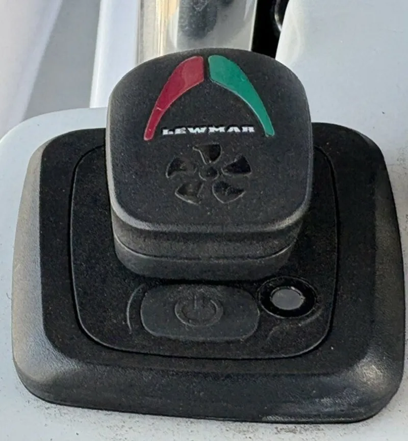 Slide: The Image of Catalina 355 2022 - 7142952