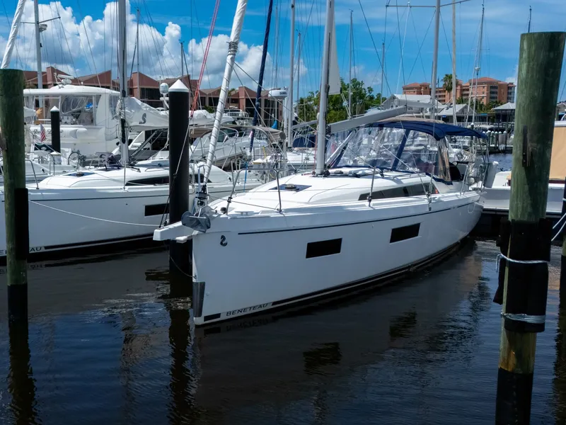 Slide: The Image of Beneteau 34.1 2024 - 7215699