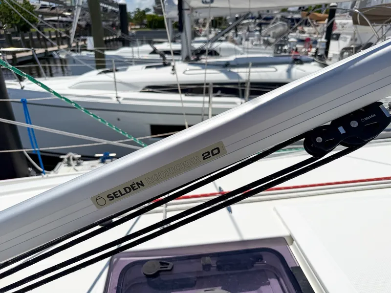 Slide: The Image of Beneteau 34.1 2024 - 7215612
