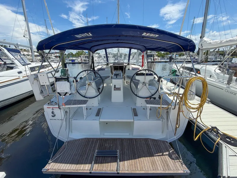 Slide: The Image of Beneteau 34.1 2024 - 7215638