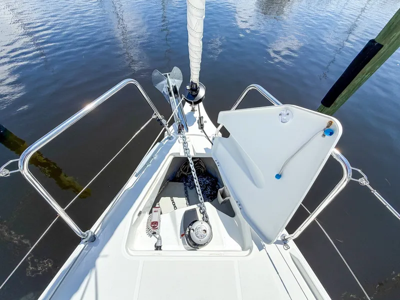 Slide: The Image of Beneteau 34.1 2024 - 7215617