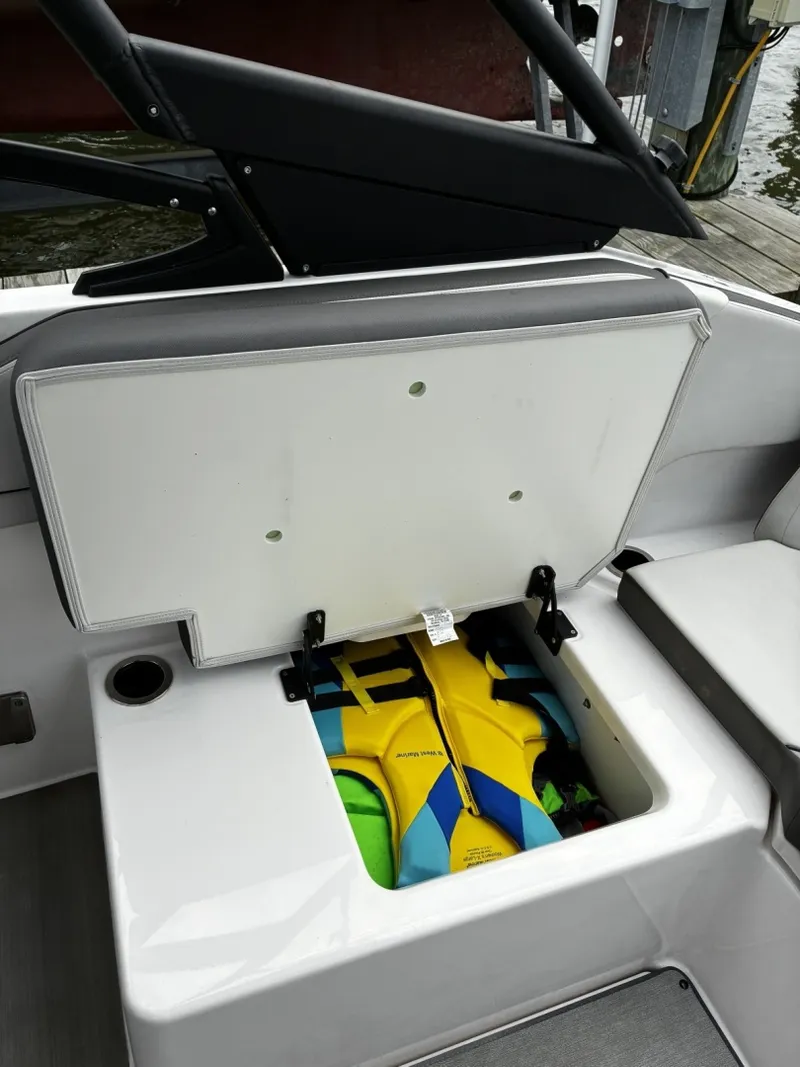 Slide: The Image of Yamaha 25 2023 - 7217859