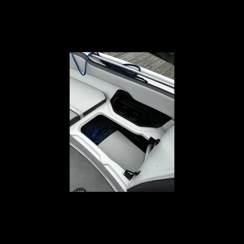 Slide: The Image of Yamaha 25 2023 - 7217844