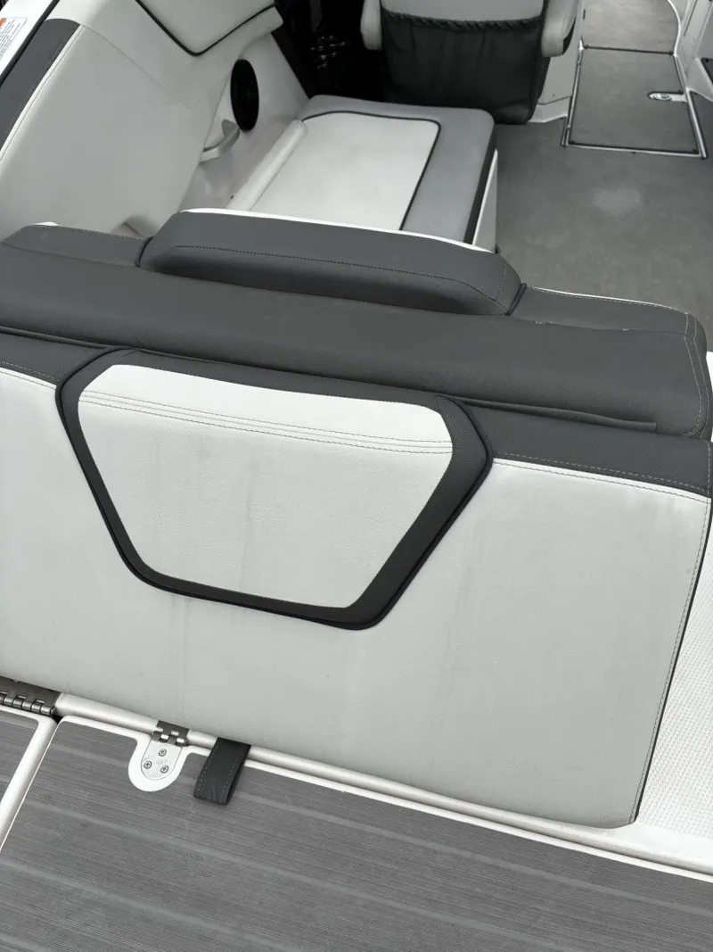 Slide: The Image of Yamaha 25 2023 - 7217863