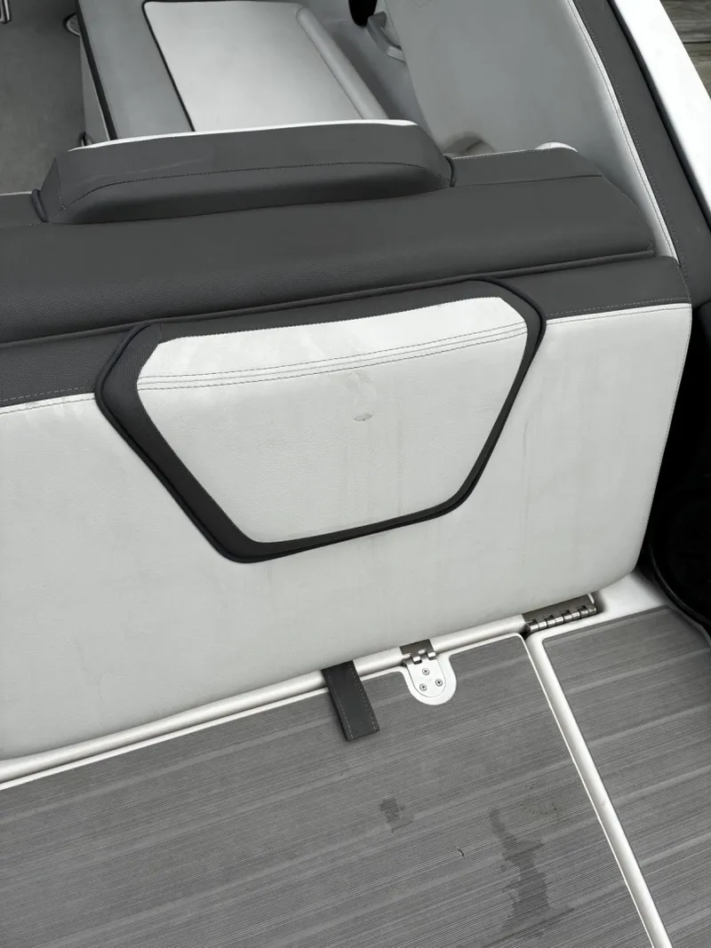 Slide: The Image of Yamaha 25 2023 - 7217865