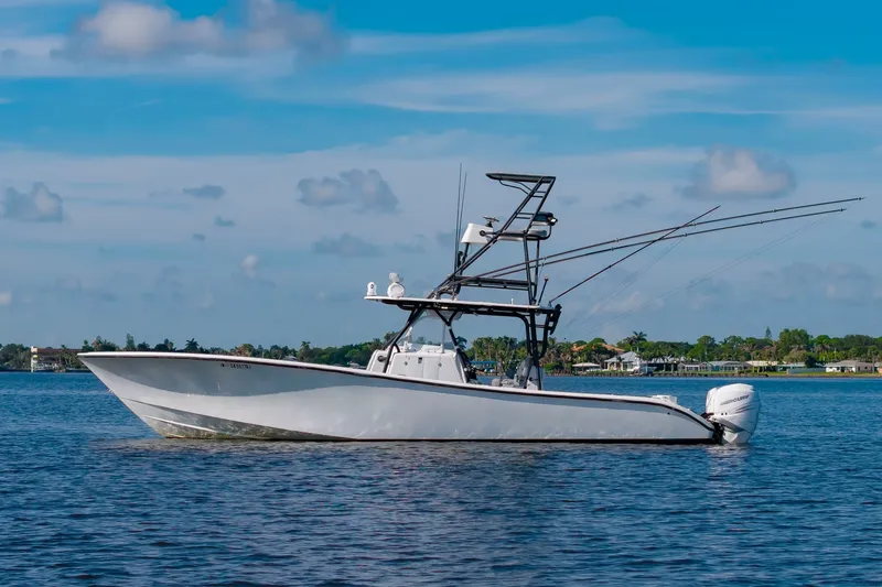 Slide: The Image of Imgi_15_2015 Yellowfin 39 Offshore Power 10265196 20260728074543241 4 - 7145569