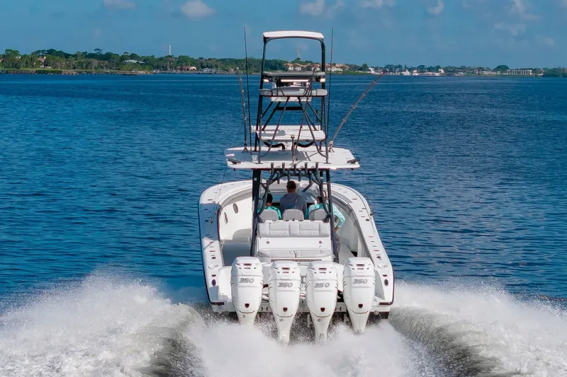 Slide: The Image of Imgi_18_2015 Yellowfin 39 Offshore Power 10265196 20260728074543269 7 - 7145572
