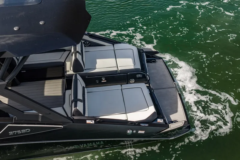 Slide: The Image of Yamaha 275SD 2025 - 7145340