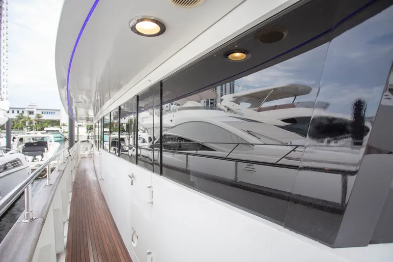 Slide: The Image of Fifth Ocean Yachts Displacement Explorer 2014 - 7146212
