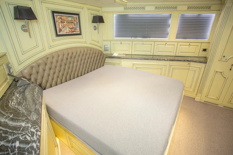 Slide: The Image of Fifth Ocean Yachts Displacement Explorer 2014 - 7146250