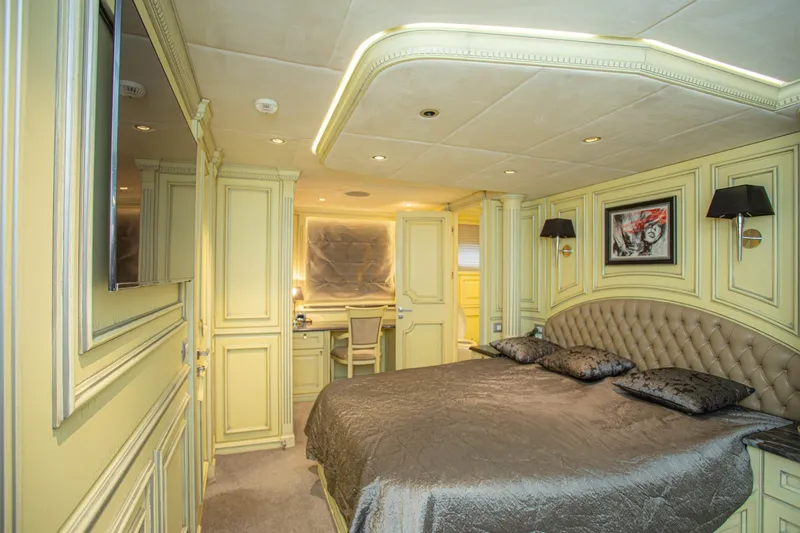 Slide: The Image of Fifth Ocean Yachts Displacement Explorer 2014 - 7146233