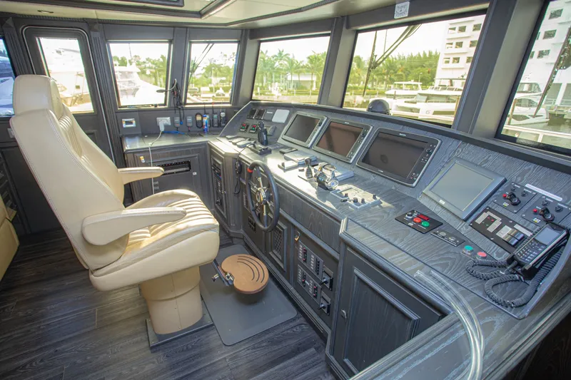 Slide: The Image of Fifth Ocean Yachts Displacement Explorer 2014 - 7146215