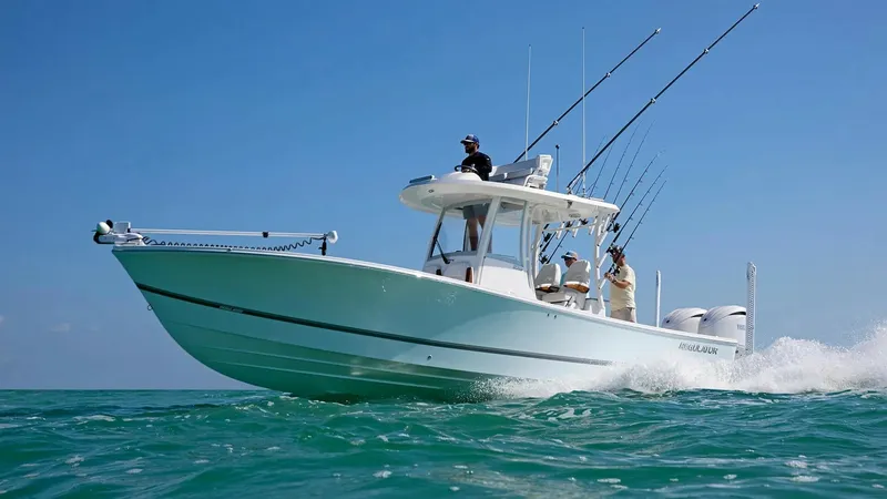 The Image of Regulator Marine 30XO 2027 - 7145648