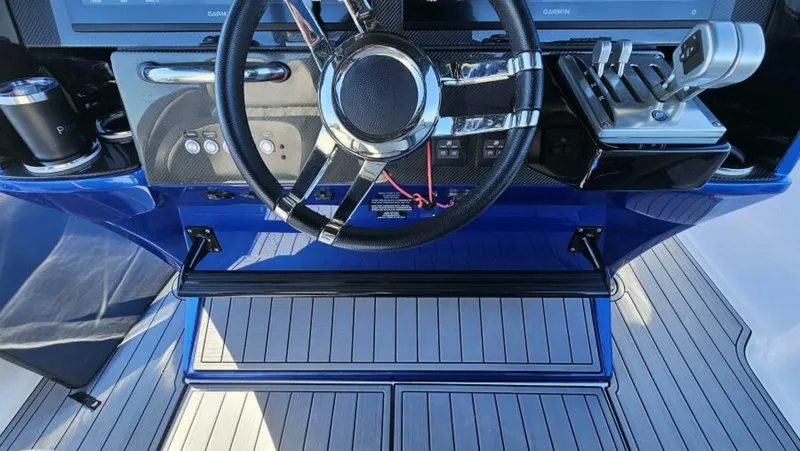 Slide: The Image of Nor-Tech 390 Sport Center Console 2024 - 7145694