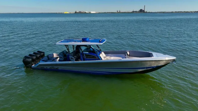 The Image of Nor-Tech 390 Sport Center Console 2024 - 7145665