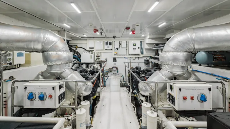 Slide: The Image of Engine Room Looking Fwd - 7146167