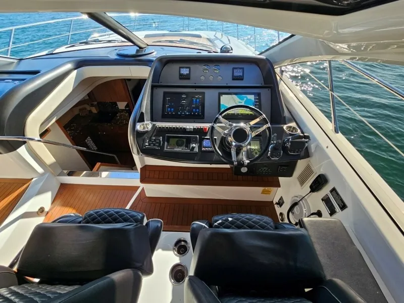 Slide: The Image of Sunseeker 60 Predator 2014 - 7146321
