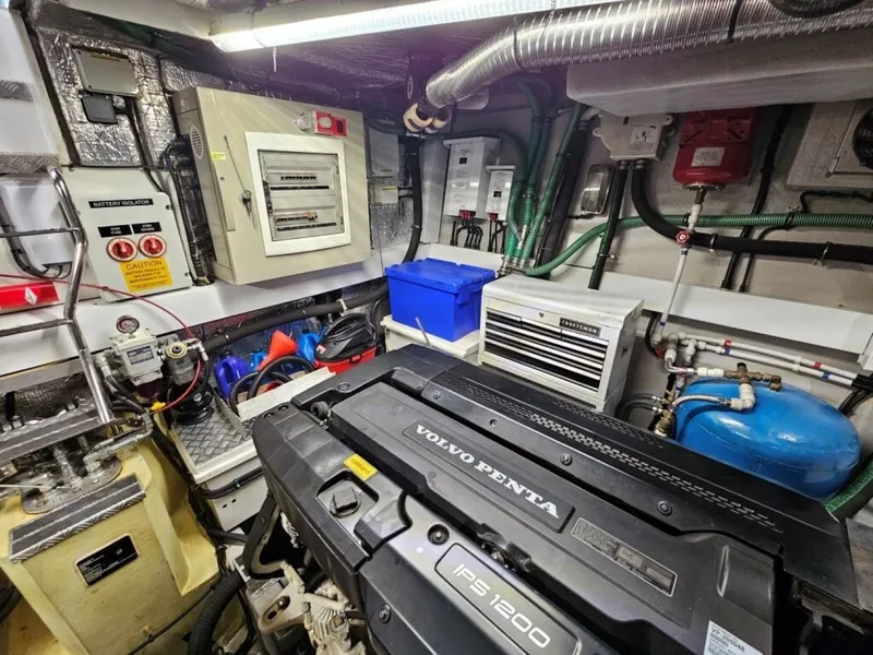 Slide: The Image of Sunseeker 60 Predator 2014 - 7146350