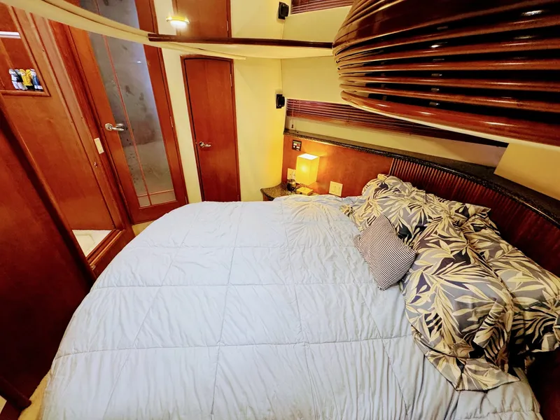 Slide: The Image of Carver Yachts 450 Voyager Pilothouse 1999 - 7146510