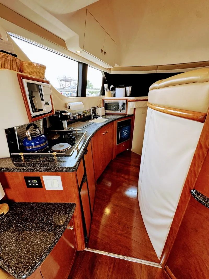 Slide: The Image of Carver Yachts 450 Voyager Pilothouse 1999 - 7146478
