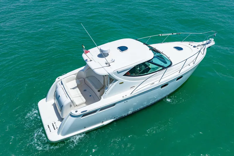 Slide: The Image of Tiara 3500 Sivran LE 2011 - 7147055