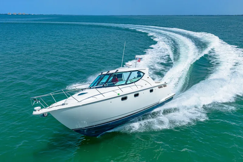 Slide: The Image of Tiara 3500 Sivran LE 2011 - 7147069