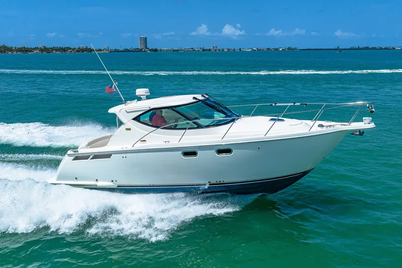 Slide: The Image of Tiara 3500 Sivran LE 2011 - 7147062