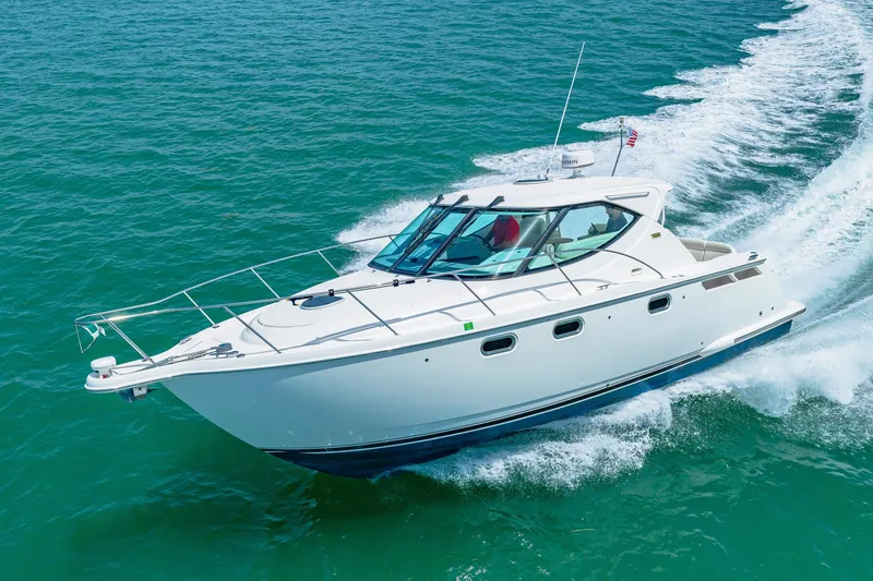 Slide: The Image of Tiara 3500 Sivran LE 2011 - 7147071