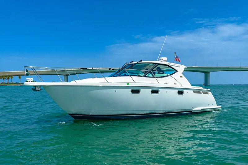 The Image of Tiara 3500 Sivran LE 2011 - 7146895