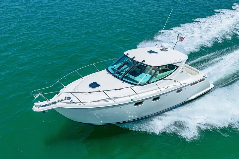 Slide: The Image of Tiara 3500 Sivran LE 2011 - 7147073