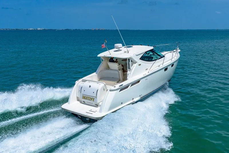 Slide: The Image of Tiara 3500 Sivran LE 2011 - 7147064