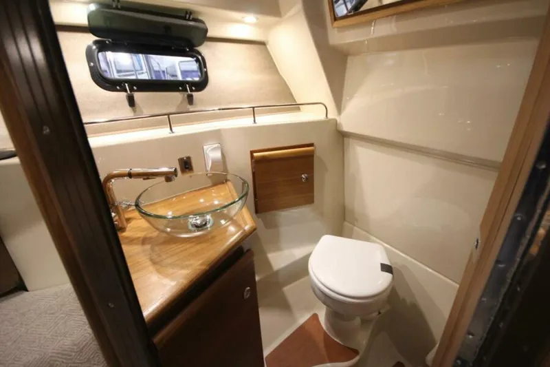 Slide: The Image of Ranger Tug R-27 Luxury Edition 2027 - 7147183