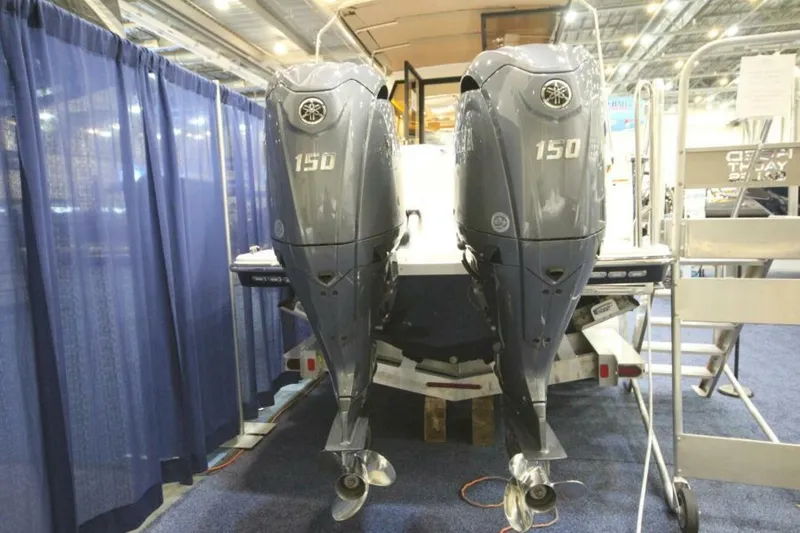 Slide: The Image of Ranger Tug R-27 Luxury Edition 2027 - 7147160