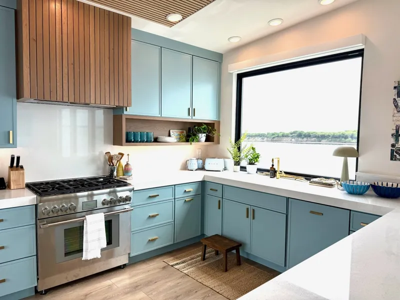 Slide: The Image of Custom Aqua Vita 40 Eco 2025 - 7148870