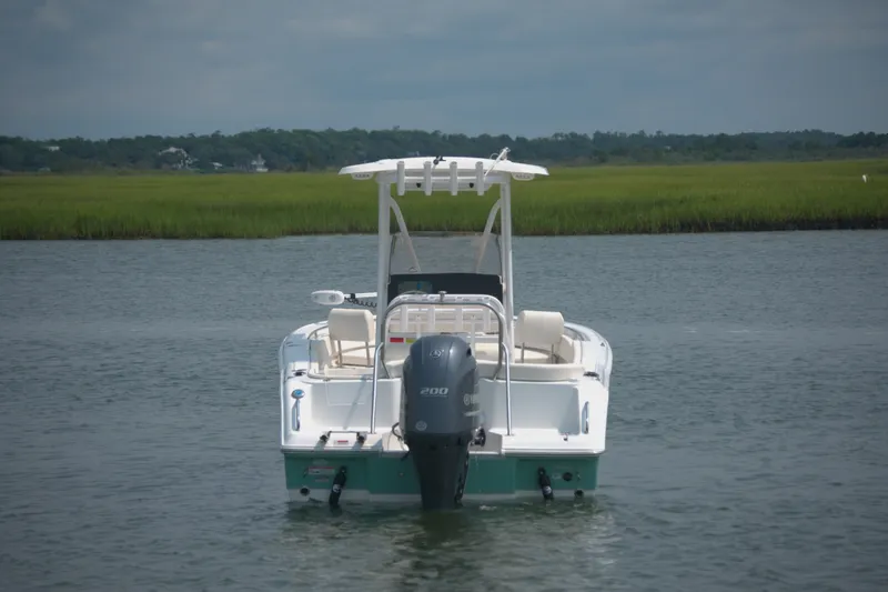 Slide: The Image of Sea Hunt Ultra 234 2023 - 7153430