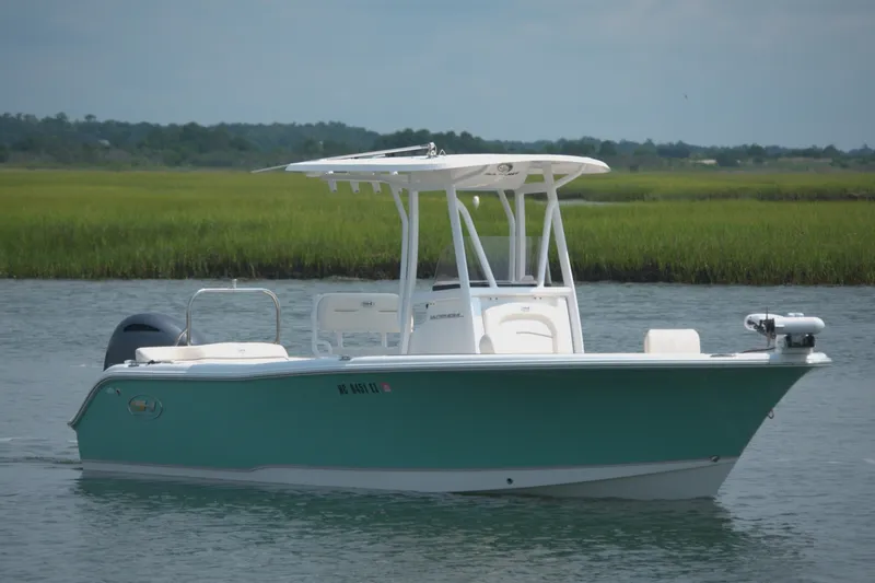 Slide: The Image of Sea Hunt Ultra 234 2023 - 7153434