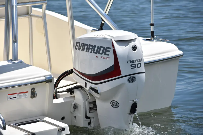 Slide: The Image of Scout 175 Sportfish 2018 - 7233152