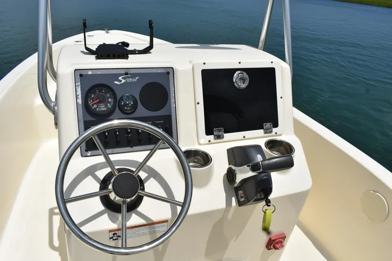 Slide: The Image of Scout 175 Sportfish 2018 - 7233160