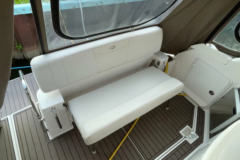 Slide: The Image of Regal 3060 Window Express 2008 - 7536349