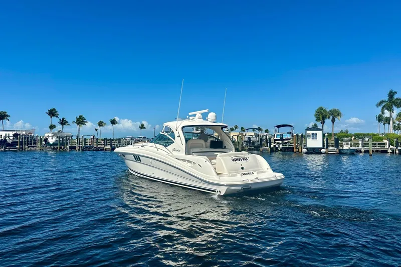 Slide: The Image of Sea Ray 44 Sundancer 2007 - 7153576
