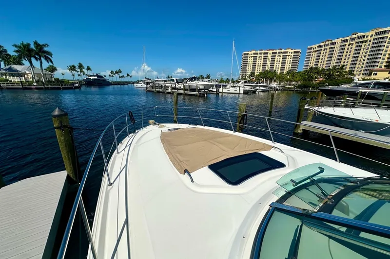 Slide: The Image of Sea Ray 44 Sundancer 2007 - 7153556