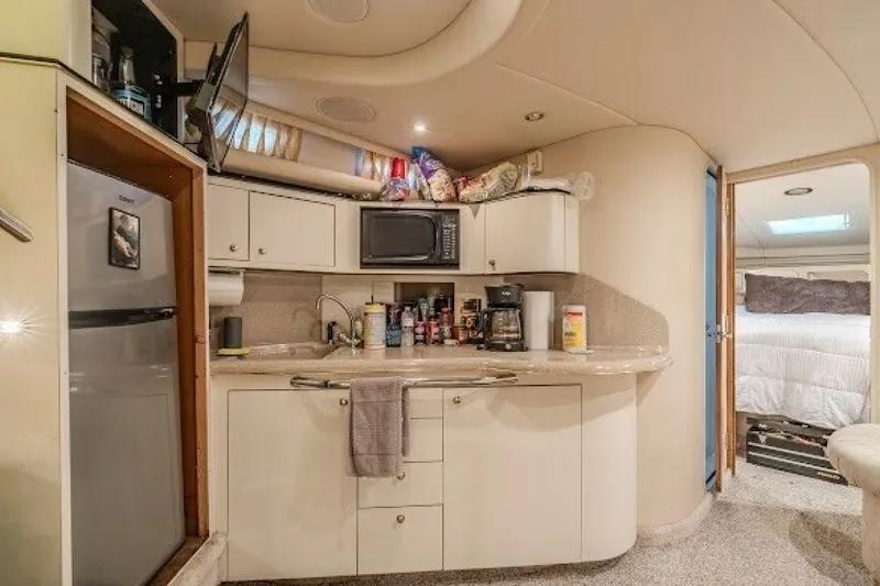 Slide: The Image of Sea Ray 380 Sundancer 1999 - 7243350
