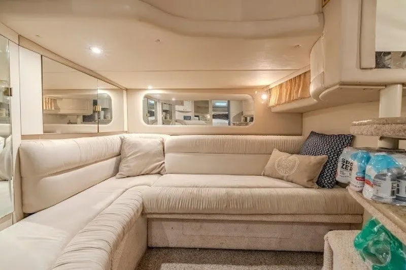 Slide: The Image of Sea Ray 380 Sundancer 1999 - 7243341