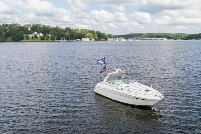 Slide: The Image of Sea Ray 380 Sundancer 1999 - 7243319