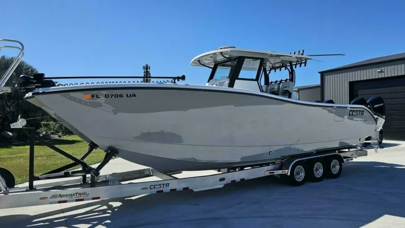 Slide: The Image of Costa Custom 34SV 2025 - 7154955