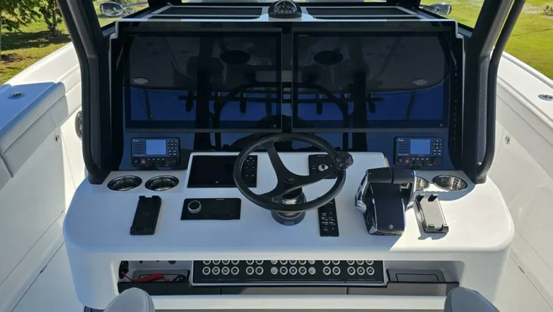 Slide: The Image of Costa Custom 34SV 2025 - 7154925